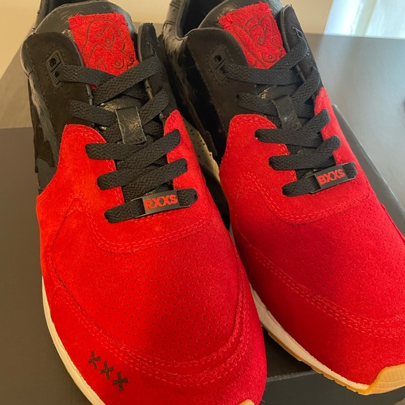 KangaROOS x SneakerBAAS Coil-R2 "Sin City" Sneaker - Picture 5 of 12